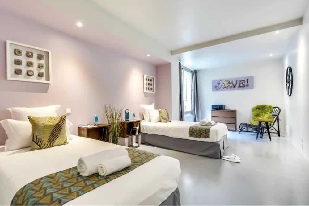 Modern And Huge 3Bd For 10 Guests In Le Marais! Apartman Párizs Kültér fotó