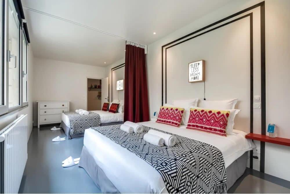 Modern And Huge 3Bd For 10 Guests In Le Marais! Apartman Párizs Kültér fotó