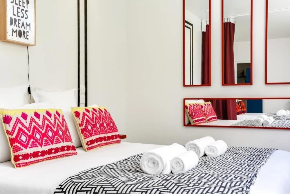Modern And Huge 3Bd For 10 Guests In Le Marais! Apartman Párizs Kültér fotó